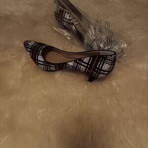 Black Plaid Pointed-Toe Kitten Heels